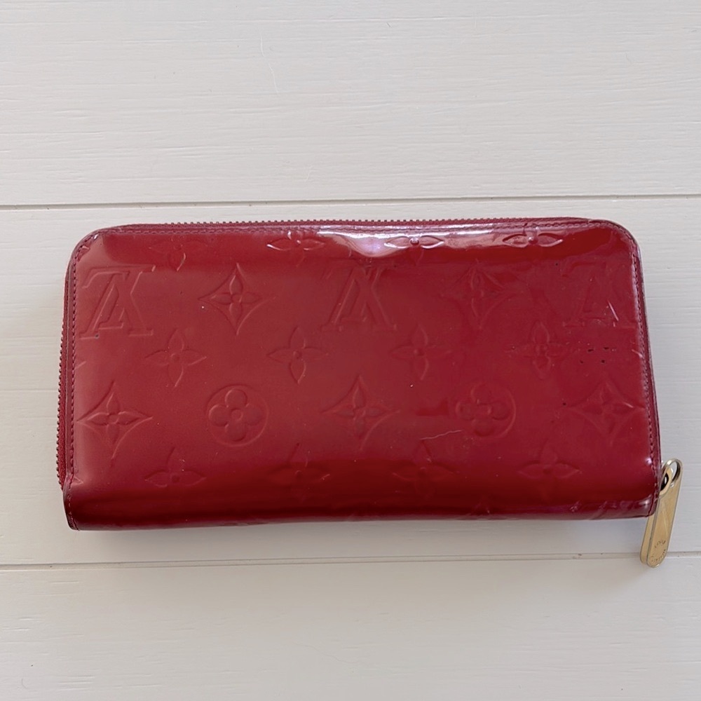 Louis Vuitton Red Vernis Monogram Long Zip Around Wallet